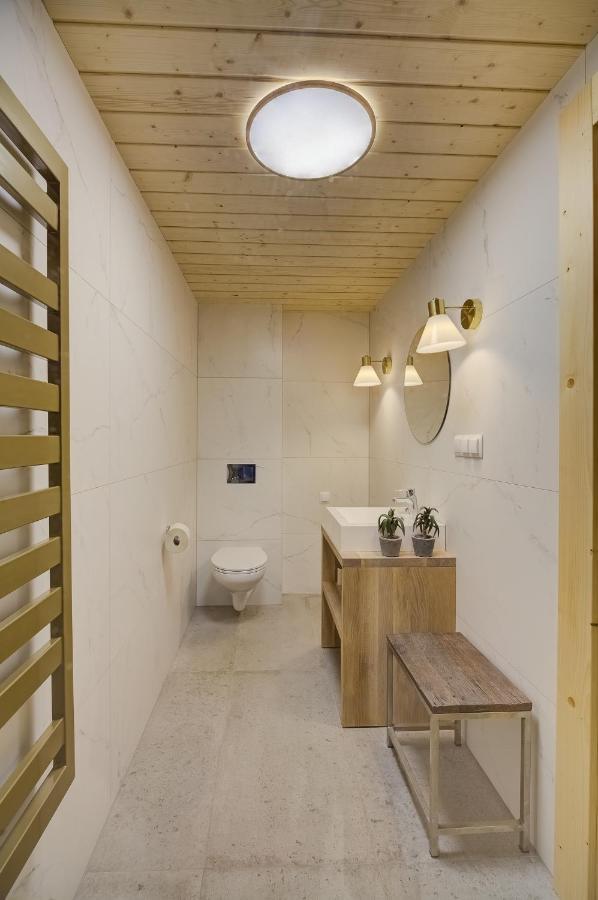 Znamirowickachata Sauna Jacuzzi Spa Znamirowice Bagian luar foto